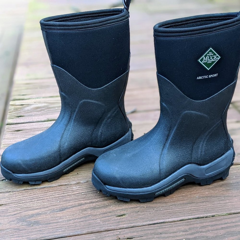 Muck Boots Women's Arctic Sport Black Like New Size 9/10